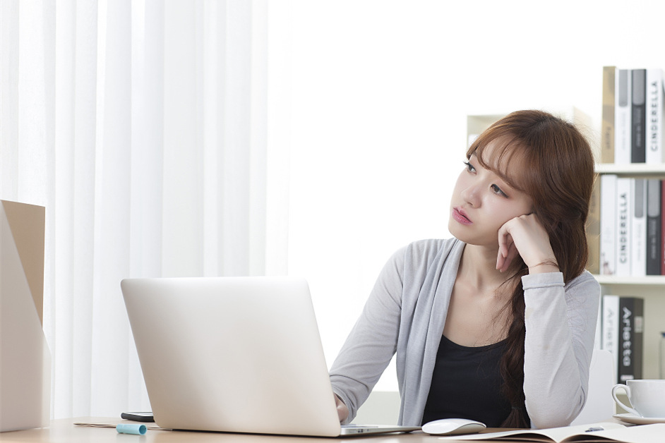 如果發(fā)現(xiàn)報價出錯，該如何挽回客戶？